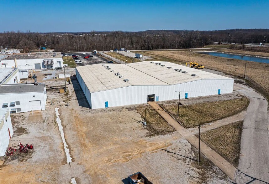 More Photos Of 5525 US Highway 60 E, Owensboro Manufacturing For Sale