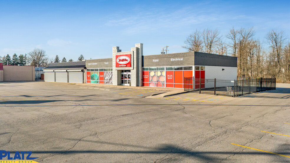 Primary Photo Of 3410 Canfield Rd, Youngstown General Retail For Lease