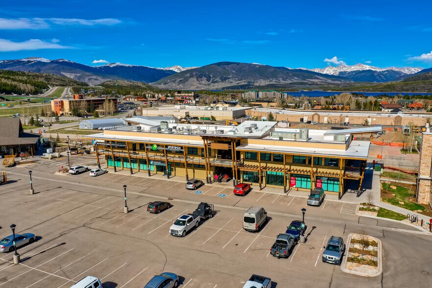 More Photos Of 226 Lusher Ct, Frisco General Retail For Sale
