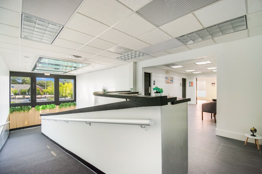 More Photos Of 3390 Kori Rd, Jacksonville Medical For Lease