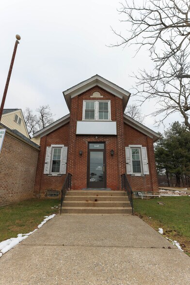 More Photos Of 1645-1655 Hausman Rd, Allentown Storefront Retail Office For Lease