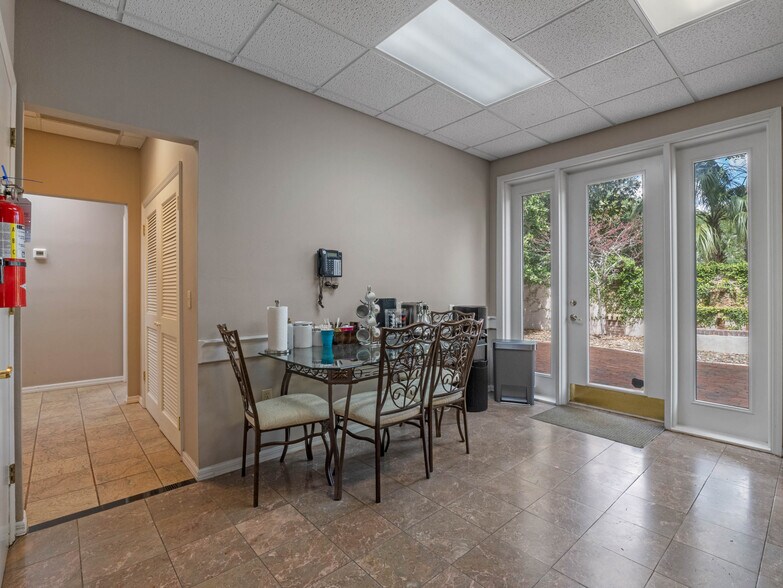 More Photos Of 167 Lookout Pl, Maitland Loft Creative Space For Lease