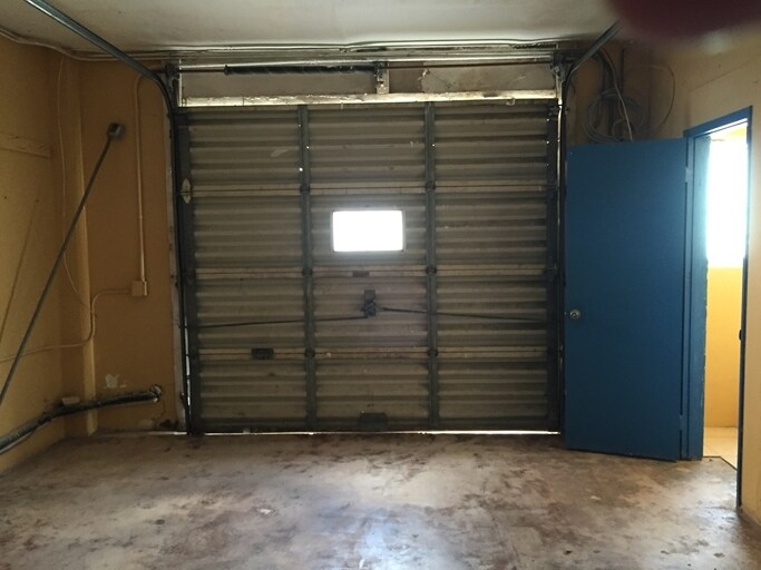 More Photos Of 417-419 S 21st Ave, Hollywood Storefront For Lease