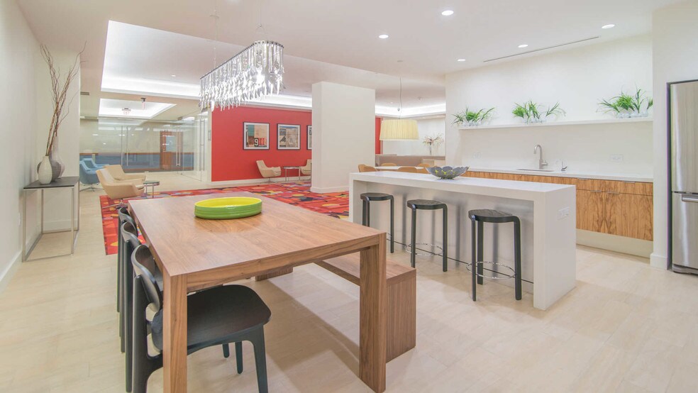 More Photos Of 1 Emerson Pl, Boston Apartments For Lease