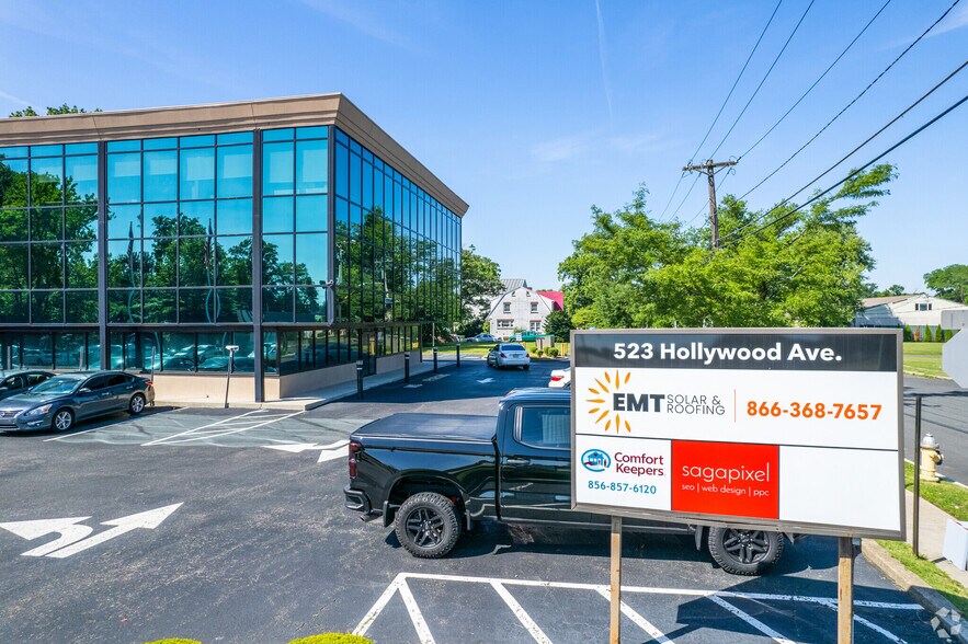 More Photos Of 523 Hollywood Ave, Cherry Hill Office For Sale