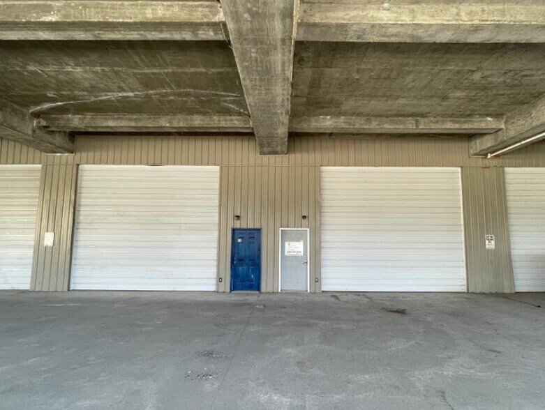 More Photos Of 47220 Gallatin Rd, Big Sky Warehouse For Lease