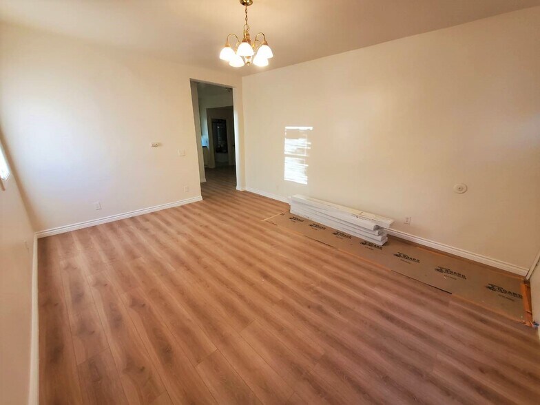 More Photos Of 481 Lincoln Ave, Pasadena Apartments For Sale