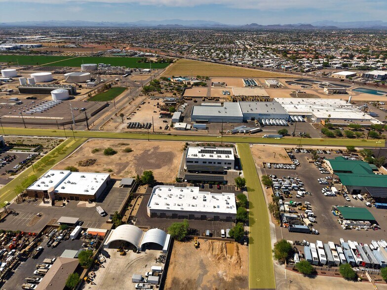 More Photos Of 7900 N 70th Ave, Glendale Warehouse For Sale