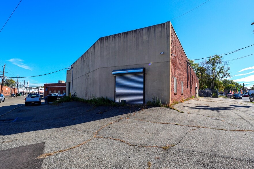More Photos Of 15 Home Ter, Roselle Warehouse For Sale