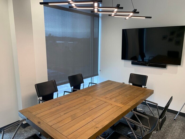 More Photos Of 1982 Providence Pky, Mount Juliet Office For Lease