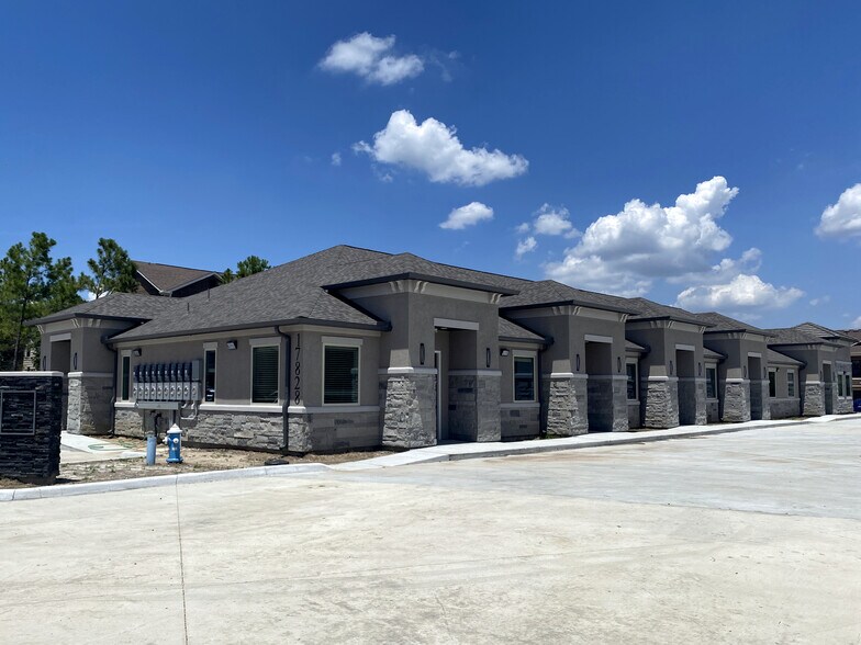 More Photos Of 17820 Mound Rd, Cypress Unknown For Lease