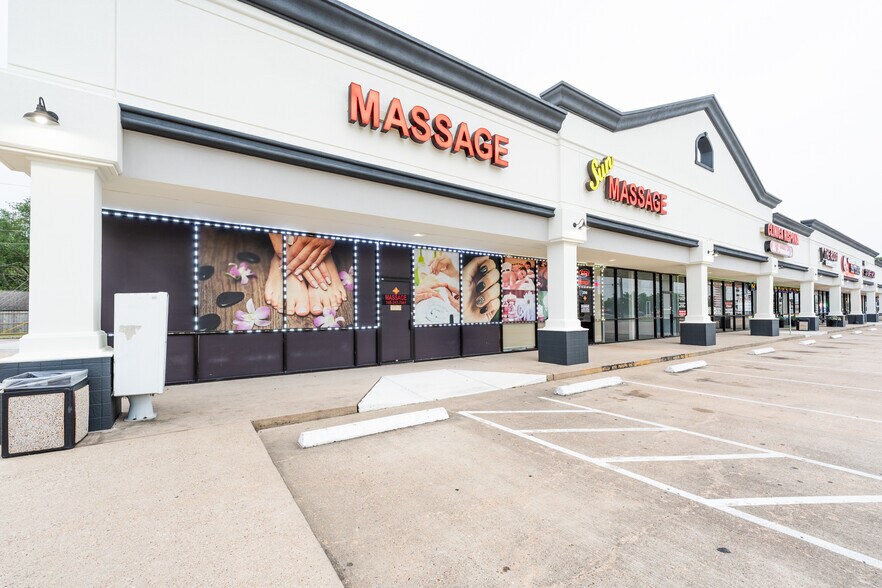 More Photos Of 4915 Fm 2920 Rd, Spring Unknown For Lease