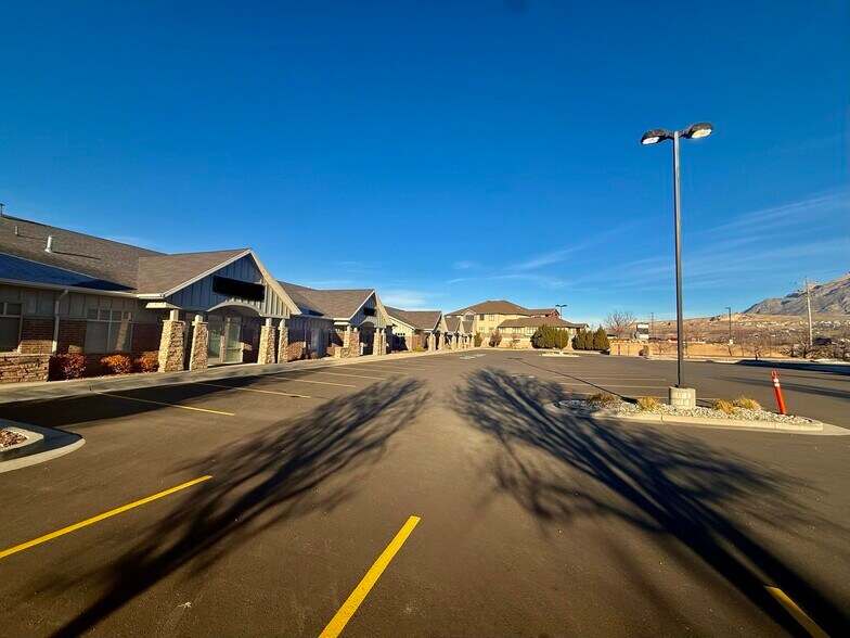 More Photos Of 2717 N Highway 89, Pleasant View Medical For Lease