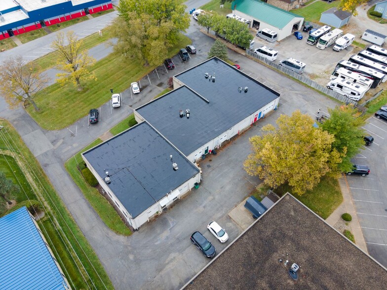 More Photos Of 439 Gradle Dr, Carmel Flex For Lease