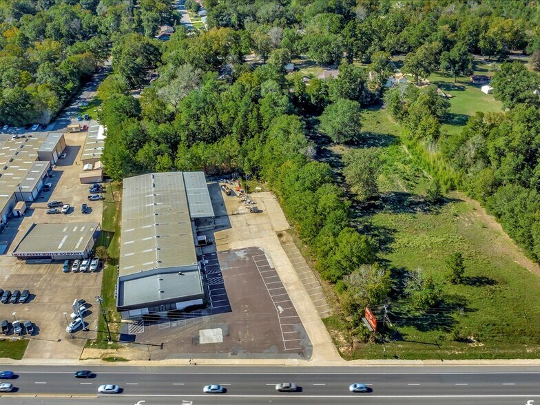 More Photos Of 3804 South St, Nacogdoches Warehouse For Sale