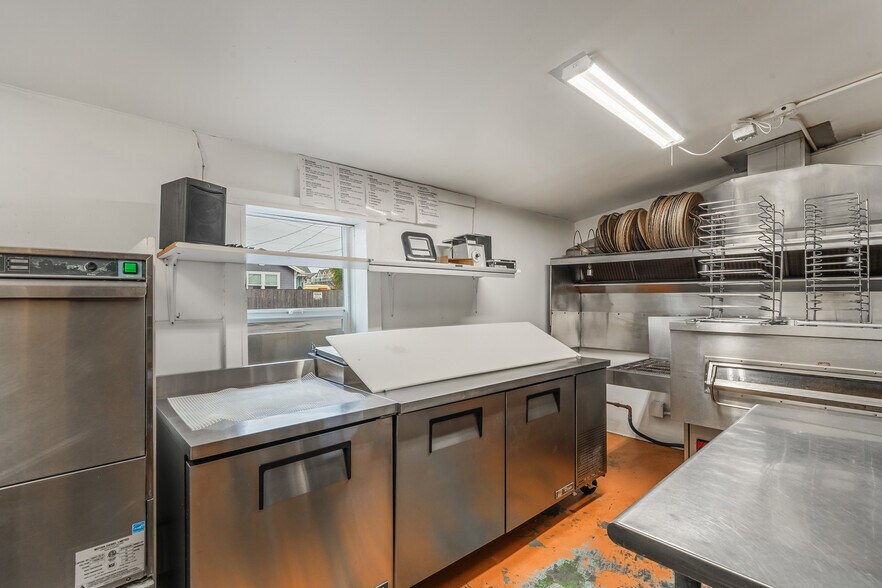 More Photos Of 342 Highway 101 N, Rockaway Restaurant For Sale