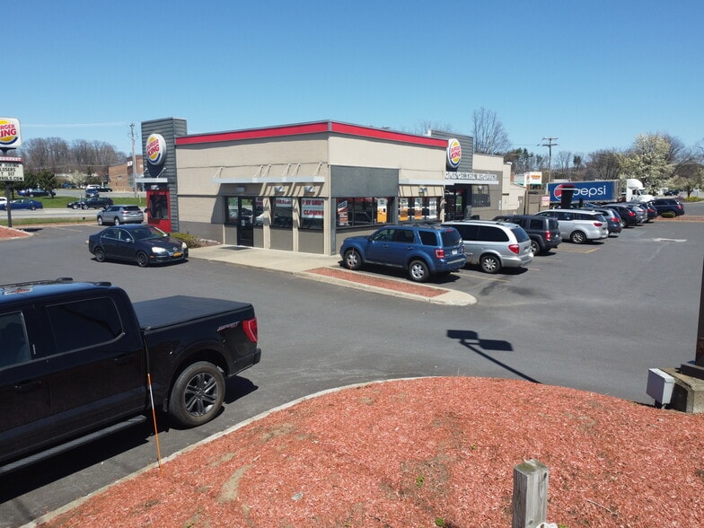More Photos Of 1669 Us-9, Clifton Park Fast Food For Sale