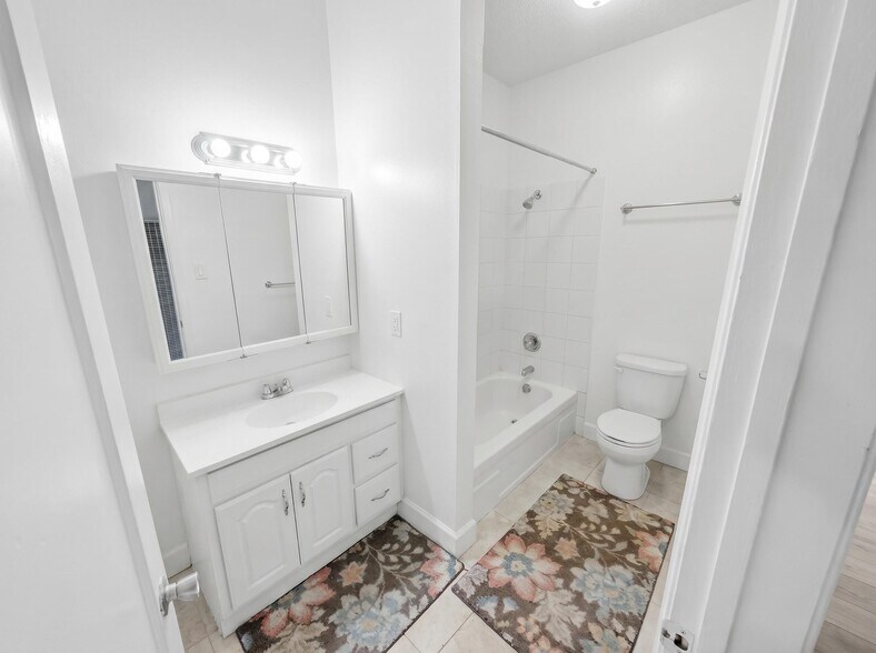 More Photos Of 834 Georgia St, Vallejo Apartments For Sale