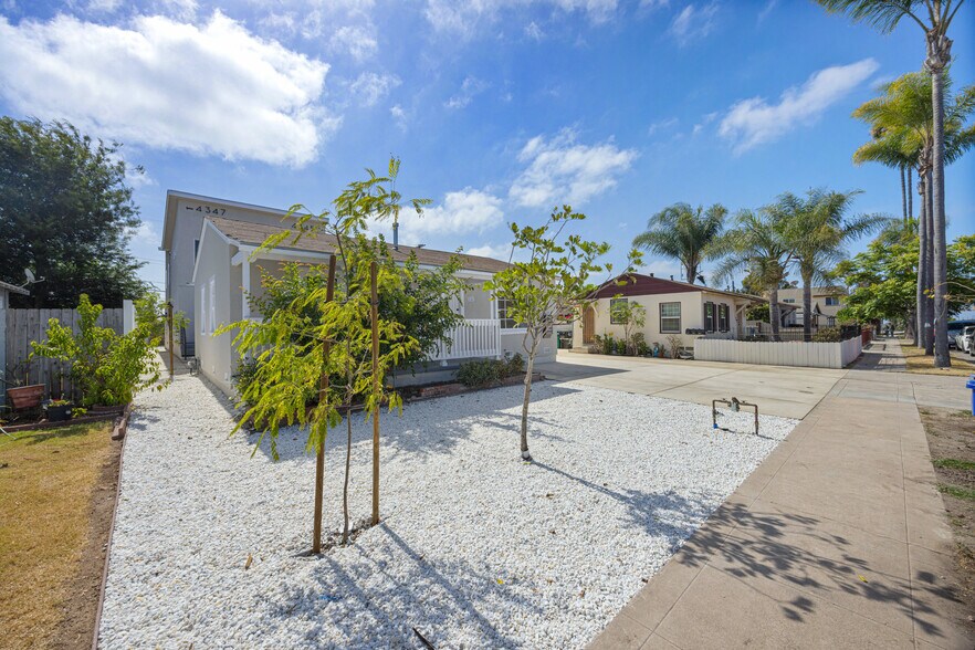 More Photos Of 4343 Bancroft St, San Diego Multifamily For Sale