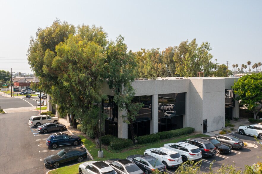 More Photos Of 16480 Harbor Blvd, Fountain Valley Unknown For Lease