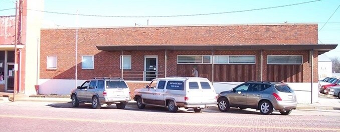 More Photos Of 310 S Chickasaw St, Pauls Valley Medical For Lease