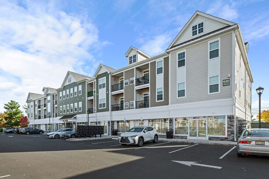 More Photos Of 1 Housel Cir, Hillsborough Apartments For Lease