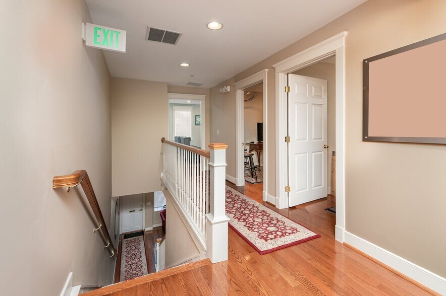 More Photos Of 27 Maryland Ave, Annapolis Office Residential For Lease