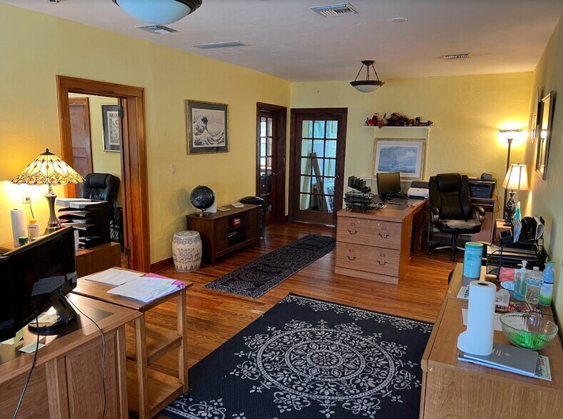 More Photos Of 1421-1425 S Andrews Ave, Fort Lauderdale Storefront Retail Office For Lease