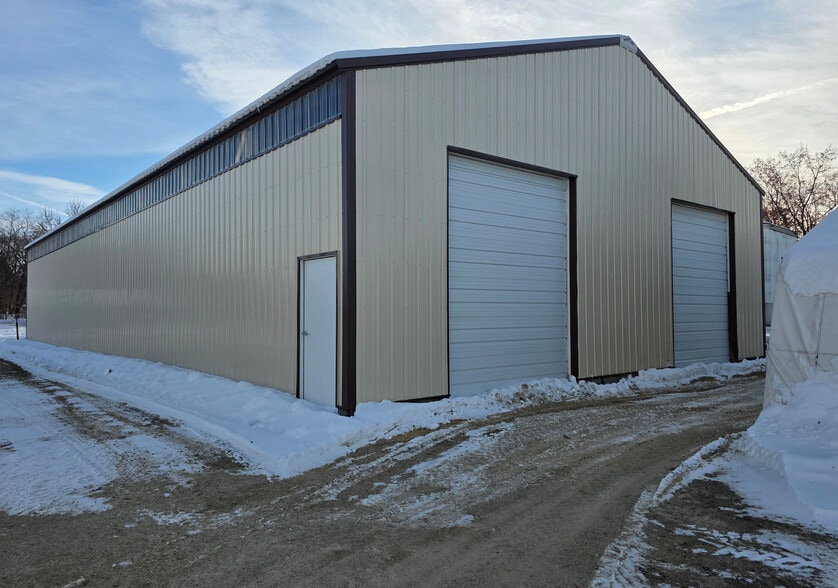More Photos Of 350 N Dewey Ave, Reedsburg Industrial For Sale