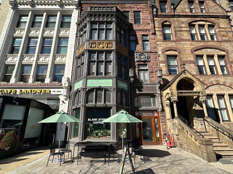 647 Boylston ST  