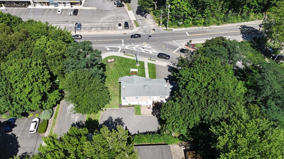 More Photos Of 198 Terry Rd, Smithtown Office For Sale