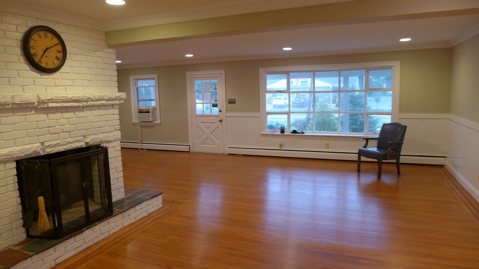 More Photos Of 2025 Rt-71, Spring Lake Office For Lease