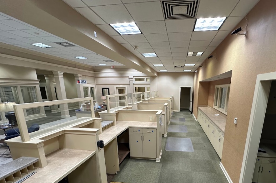 More Photos Of 1535 Benning Dr, Columbus Bank For Sale