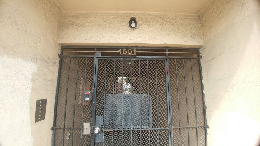 More Photos Of 1661 Fruitvale Ave, Oakland Apartments For Sale