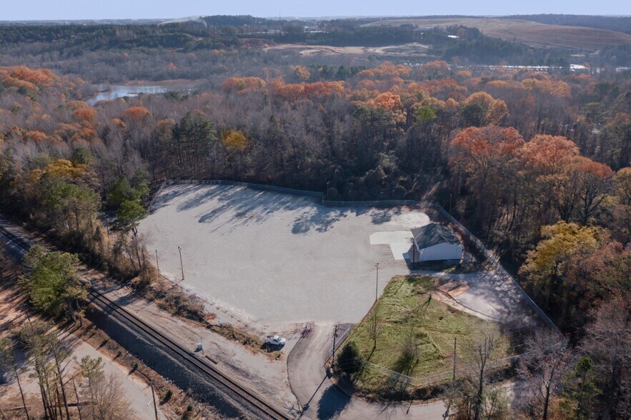 More Photos Of 1247 Fleetwood Dr SE, Atlanta Truck Terminal For Lease