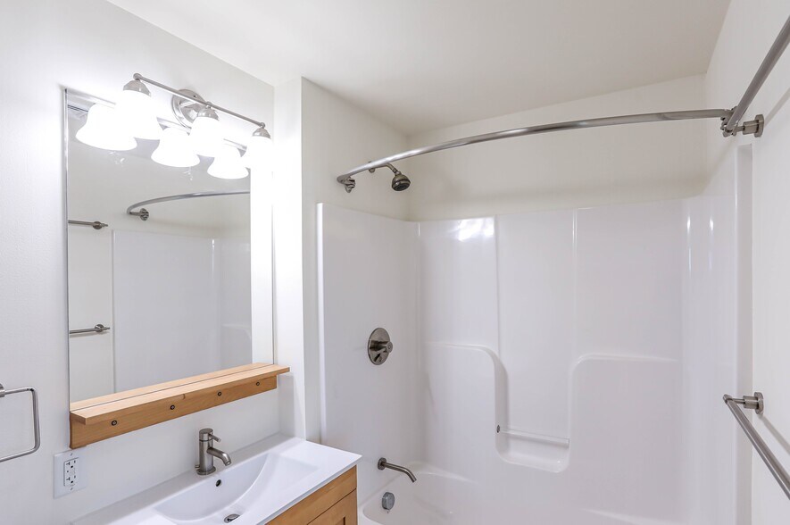 More Photos Of 87 New St, Cambridge Apartments For Sale