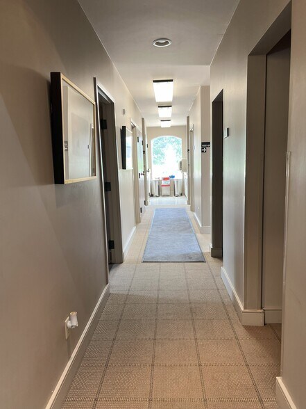 More Photos Of 4181 Holiday St NW, North Canton Office For Sale