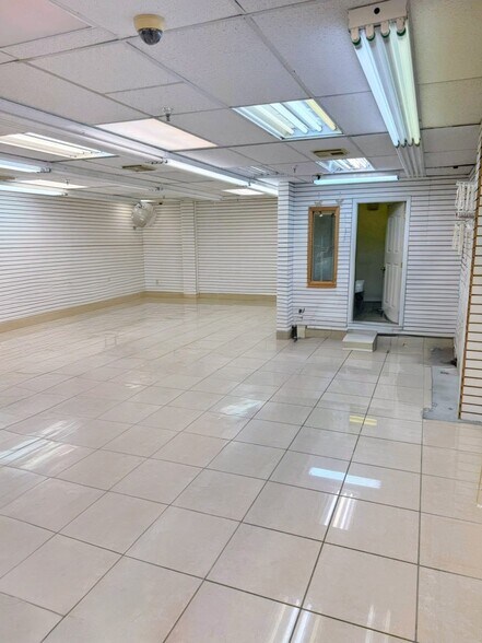 More Photos Of 777 NW 72nd Ave, Miami General Retail For Lease