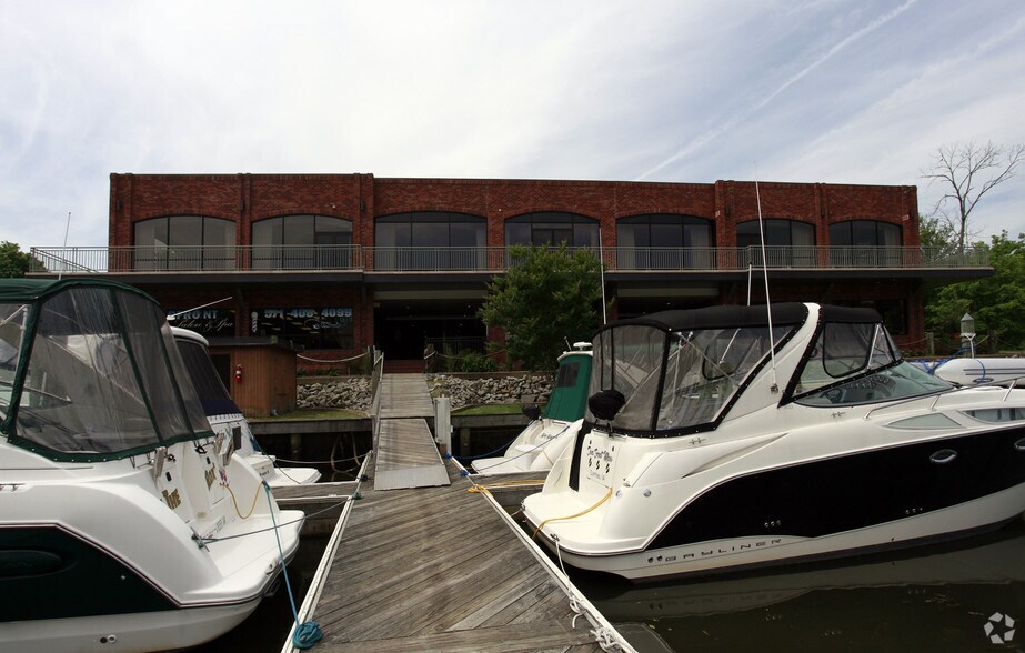 More Photos Of 13200 Marina Way, Woodbridge Office For Lease