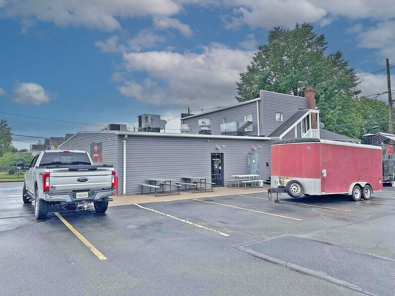 More Photos Of 245 Owen St, Swoyersville Restaurant For Sale