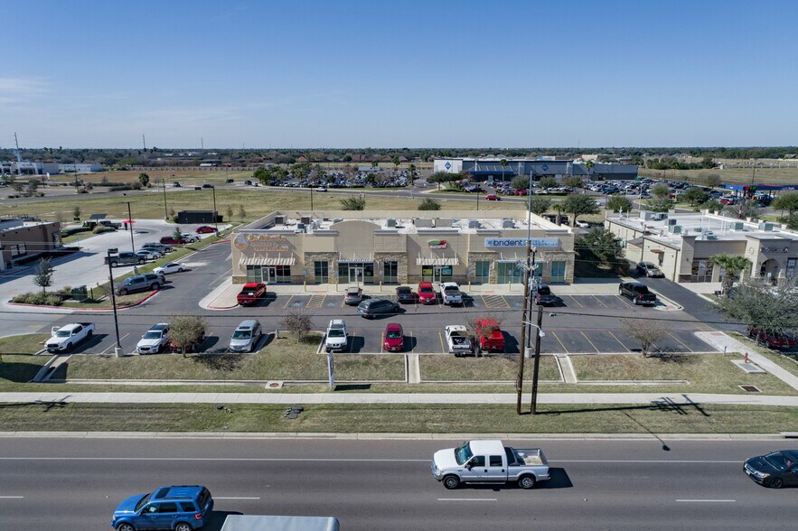 More Photos Of 7501 N 10th St, McAllen Storefront Retail Office For Sale