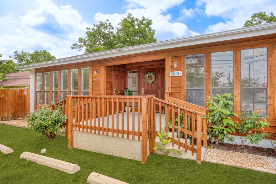 More Photos Of 5600 San Pedro Ave, San Antonio Office Residential For Sale