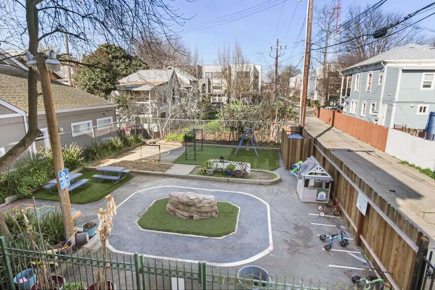 More Photos Of 1111-1123 D St, Sacramento Specialty For Sale