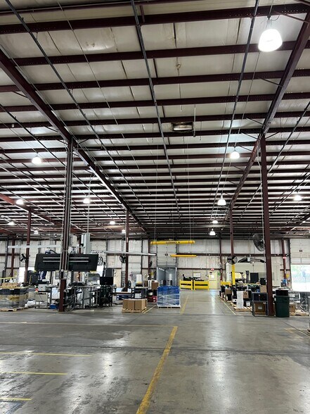 More Photos Of 4520 Old Troup Hwy, Tyler Distribution For Lease