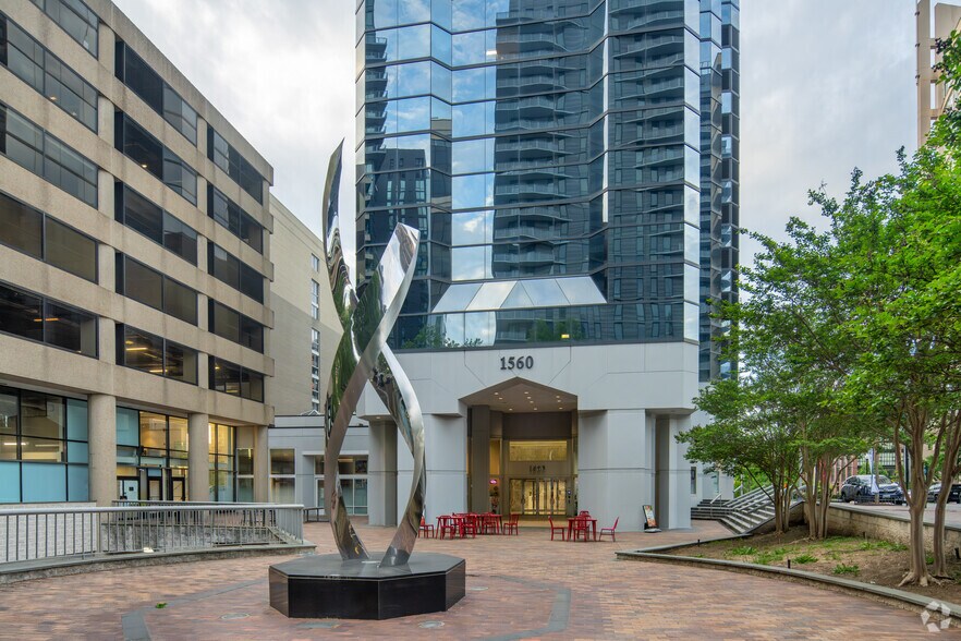 More Photos Of 1560 Wilson Blvd, Arlington Office For Lease