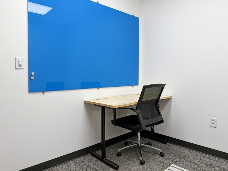 More Photos Of 223 E City Hall Ave, Norfolk Coworking Space