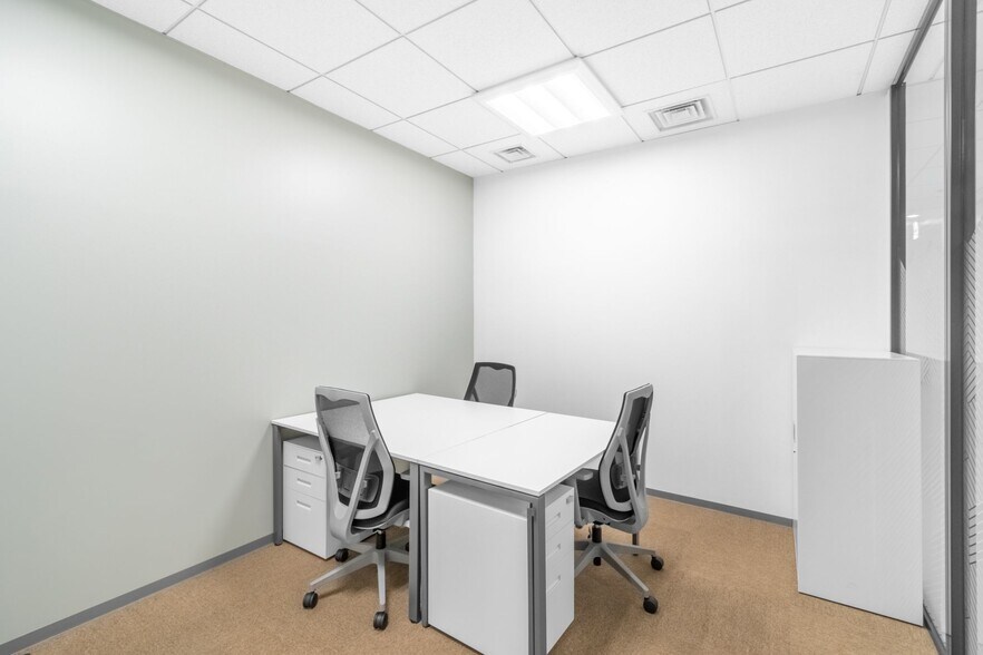 More Photos Of 10156 Perkins Rowe, Baton Rouge Coworking Space