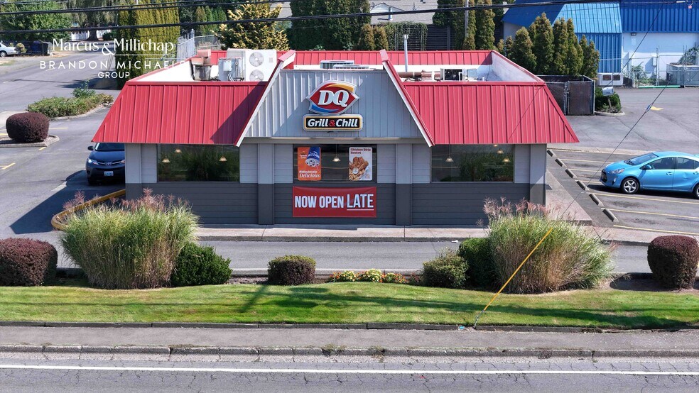 More Photos Of 398 Lancaster Dr NE, Salem Fast Food For Sale