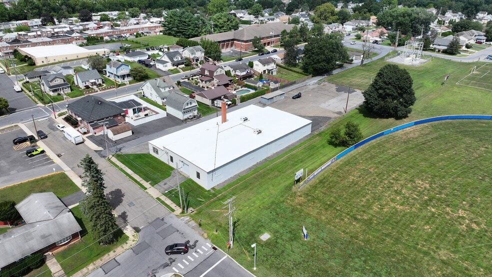 More Photos Of 1350 Balata St, Easton Warehouse For Sale