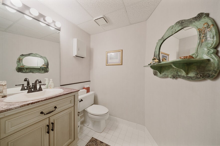 More Photos Of 783 Holcomb Bridge Rd, Norcross Office For Sale